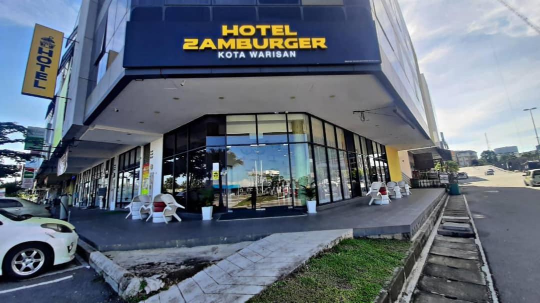 Hotel Zamburger Kota Warisan Sepang Extérieur photo